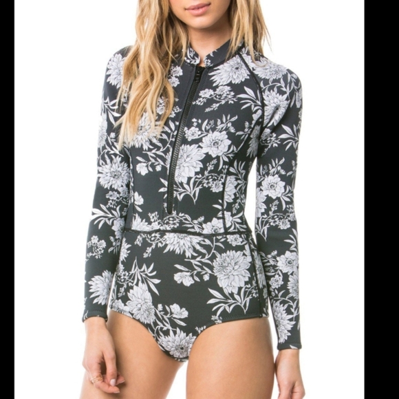 Amuse society Genevieve one peice swimsuit / slate